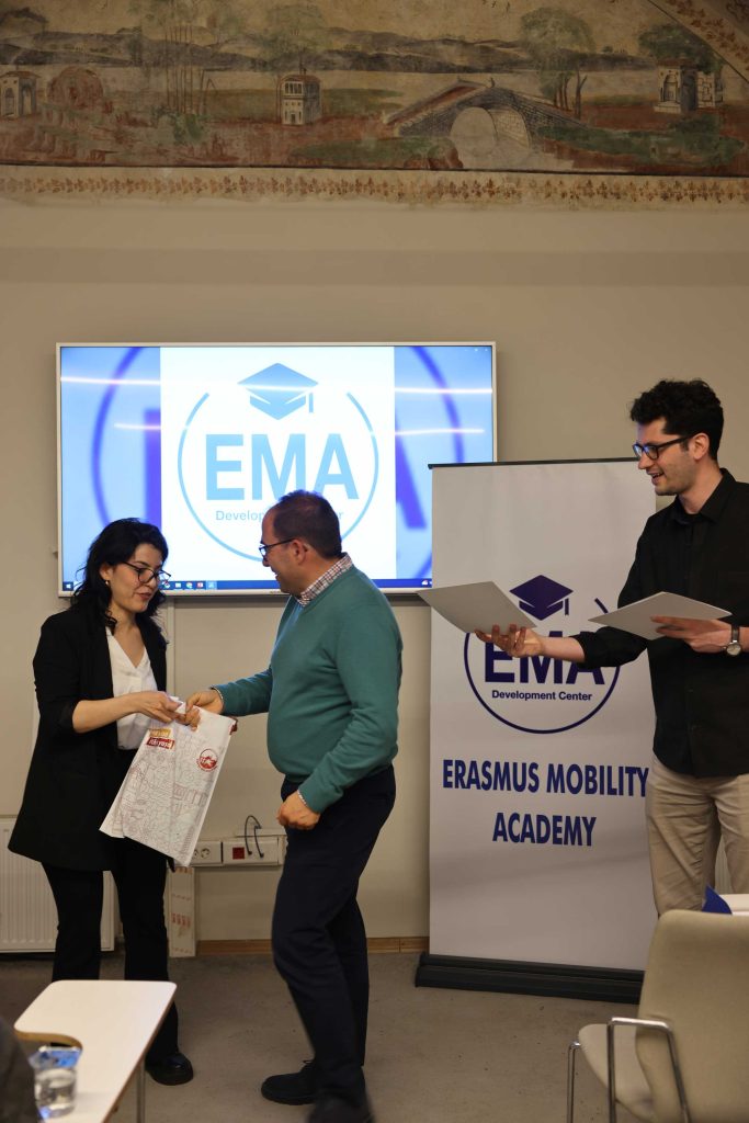 New Strategies for Students with Special Needs course in ISTANBUL 15-19 April 2024 — photo 30 of 44