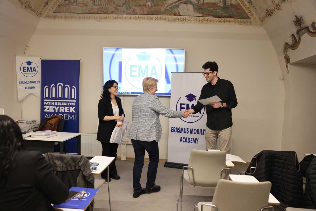 New Strategies for Students with Special Needs course in ISTANBUL 15-19 April 2024 — photo 18 of 44