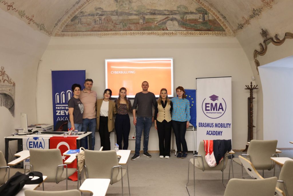 Cyber Bullying course in ISTANBUL 27-31 May 2024 — photo 2 of 29