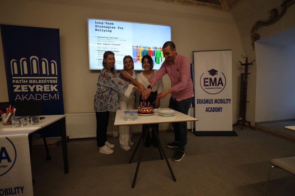 Cyber Bullying course in ISTANBUL 27-31 May 2024 — photo 27 of 29